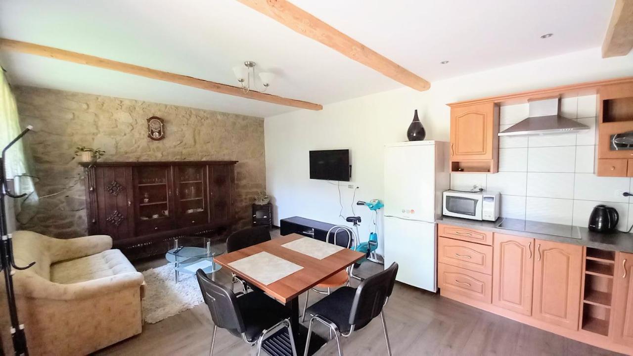 Ranczo Na Skarpie Villa Frampol Exteriör bild